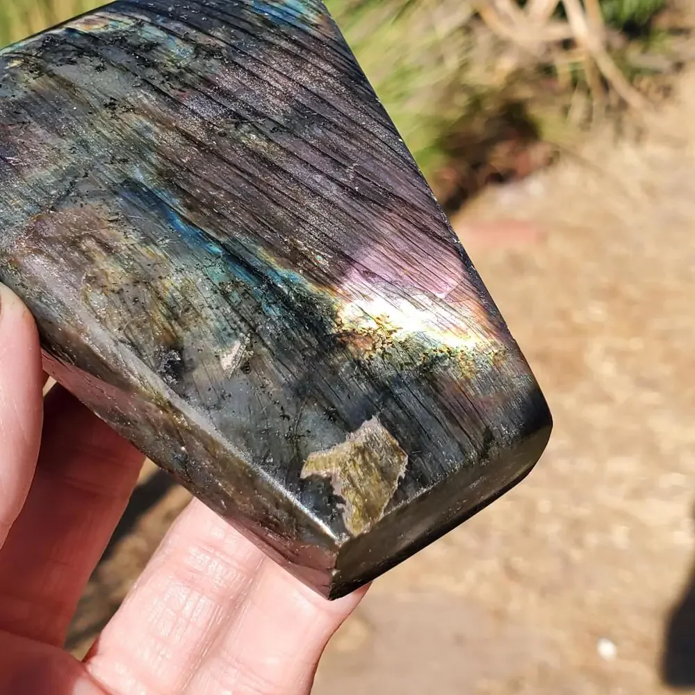 Labradorite 